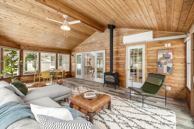 12914 5th Avenue S, Burnsville, MN 55337