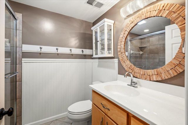 12914 5th Avenue S, Burnsville, MN 55337
