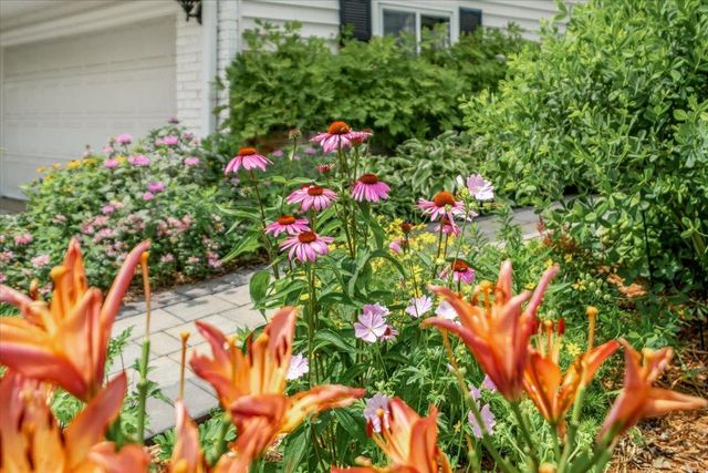 12914 5th Avenue S, Burnsville, MN 55337