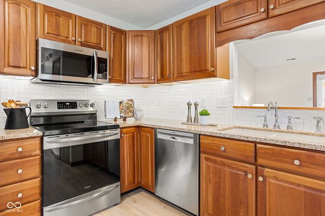 534 Cahill Lane, Indianapolis, IN 46214