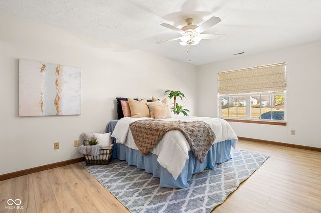 534 Cahill Lane, Indianapolis, IN 46214