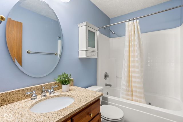 534 Cahill Lane, Indianapolis, IN 46214