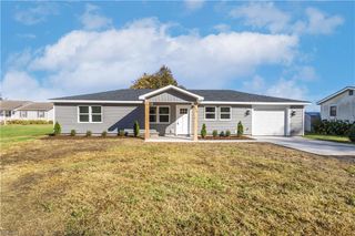 329 Poyners RD, Moyock, NC 27958