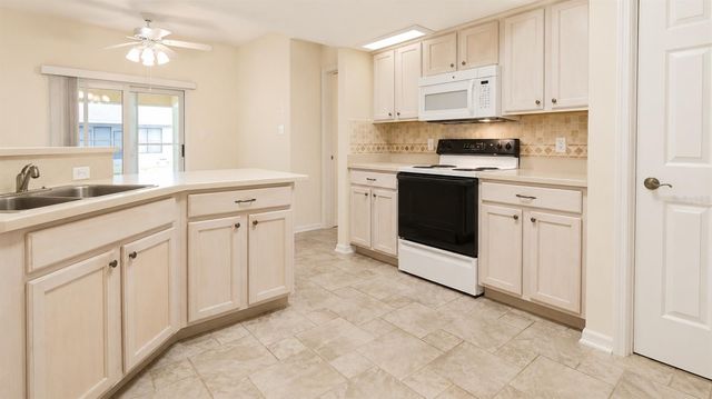 6032 MAGPIE DRIVE, Lakeland, FL 33809