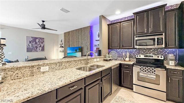 3908 Cherrybrook LOOP, Fort Myers, FL 33966