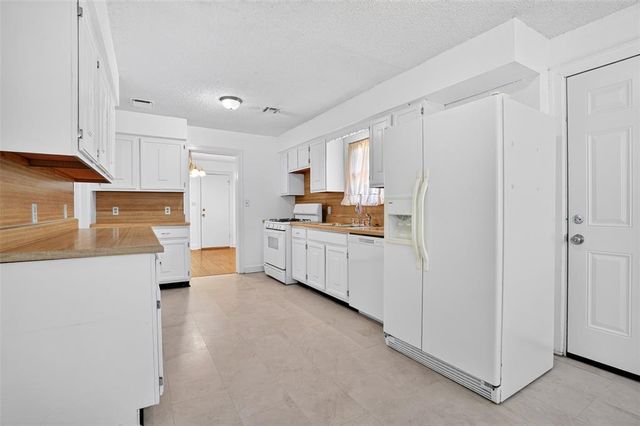3129 NW 44th Street, Oklahoma City, OK 73112