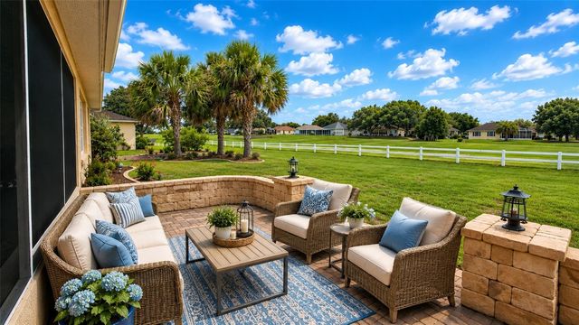 8761 SW 93RD CIRCLE, Ocala, FL 34481