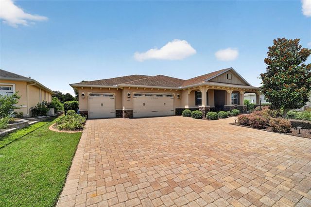 8761 SW 93RD CIRCLE, Ocala, FL 34481
