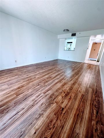1341 SE 3rd Avenue 112, Dania Beach, FL 33004