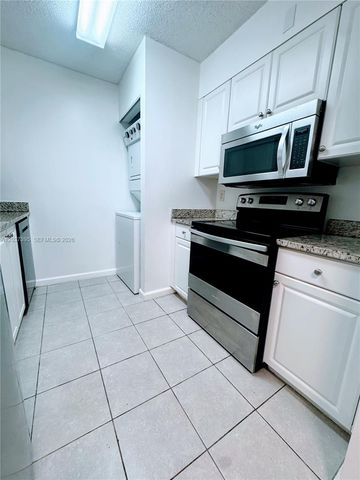 1341 SE 3rd Avenue 112, Dania Beach, FL 33004