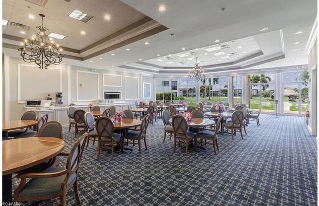 9 High Point CIR N 102, Naples, FL 34103