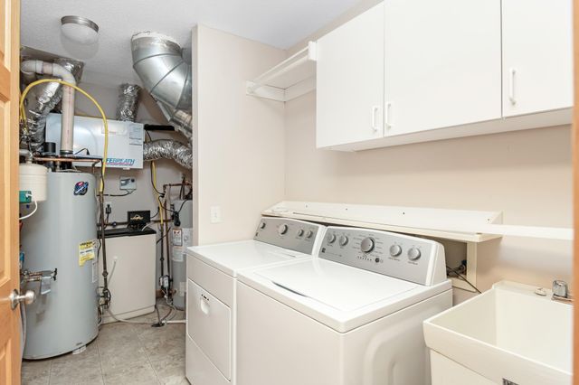 1004 Marcella Court, Sauk Rapids, MN 56379