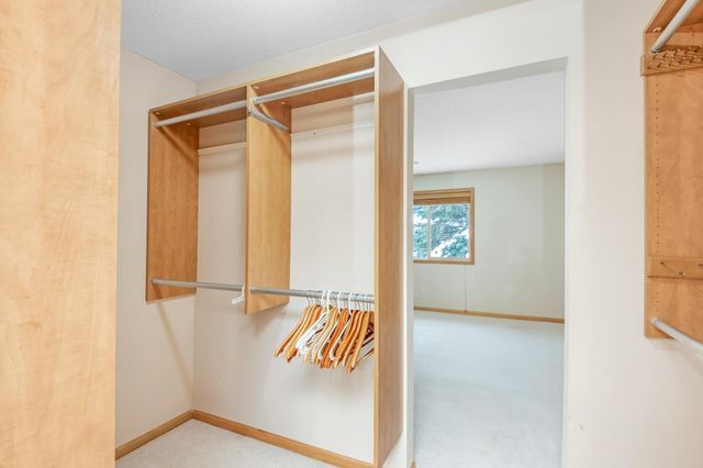 1004 Marcella Court, Sauk Rapids, MN 56379