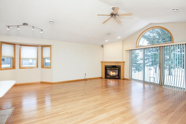 1004 Marcella Court, Sauk Rapids, MN 56379