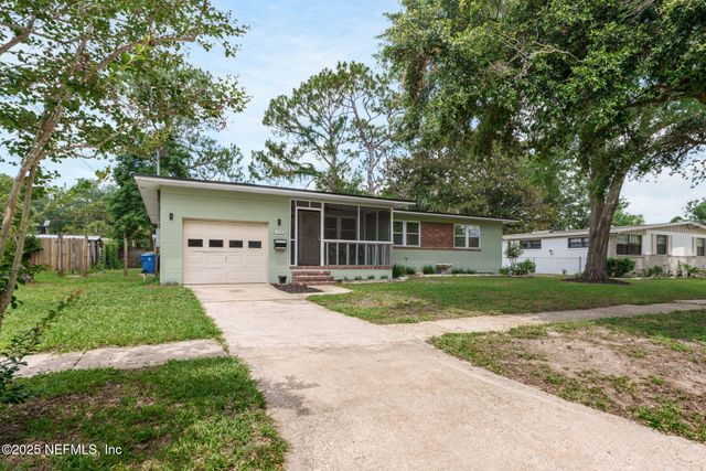 3130 HONEYWOOD Drive, Jacksonville, FL 32277