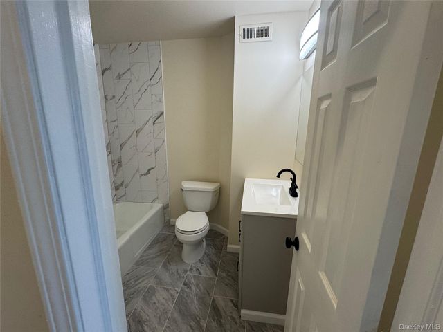 284 Main Street 3D, Beacon, NY 12508