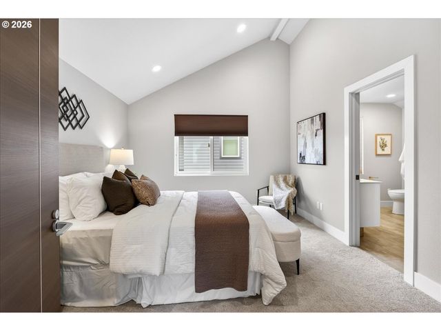 6745 Se GENROSA St, Hillsboro, OR 97123