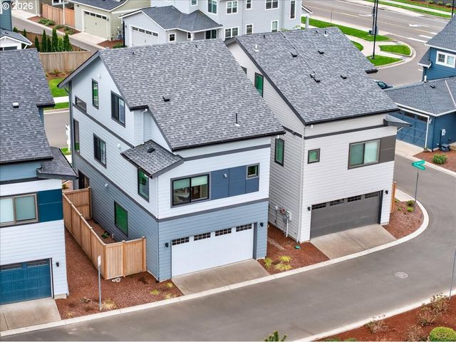 6745 Se GENROSA St, Hillsboro, OR 97123