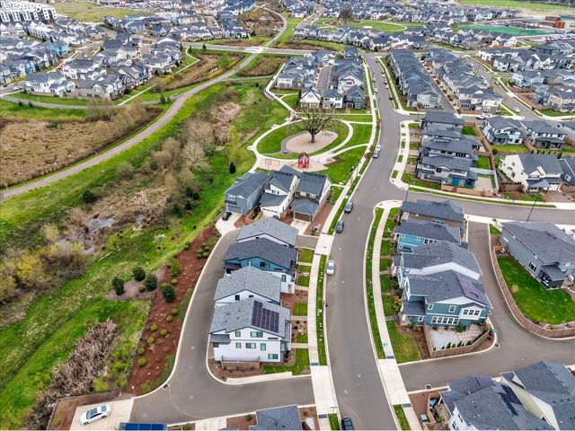 6745 Se GENROSA St, Hillsboro, OR 97123