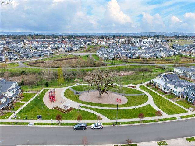 6745 Se GENROSA St, Hillsboro, OR 97123