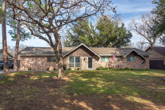 2124 Ridge Lane, Grapevine, TX 76051