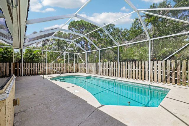3709 NW Royal Oak Drive, Jensen Beach, FL 34957