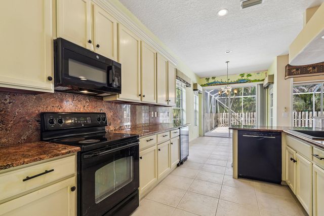 3709 NW Royal Oak Drive, Jensen Beach, FL 34957