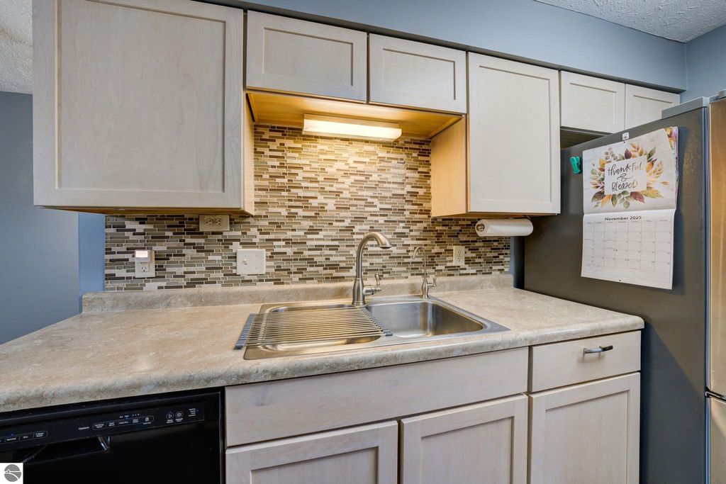 Image 14 of property listing at 2611 Green Meadows Drive, Traverse City, MI 49685