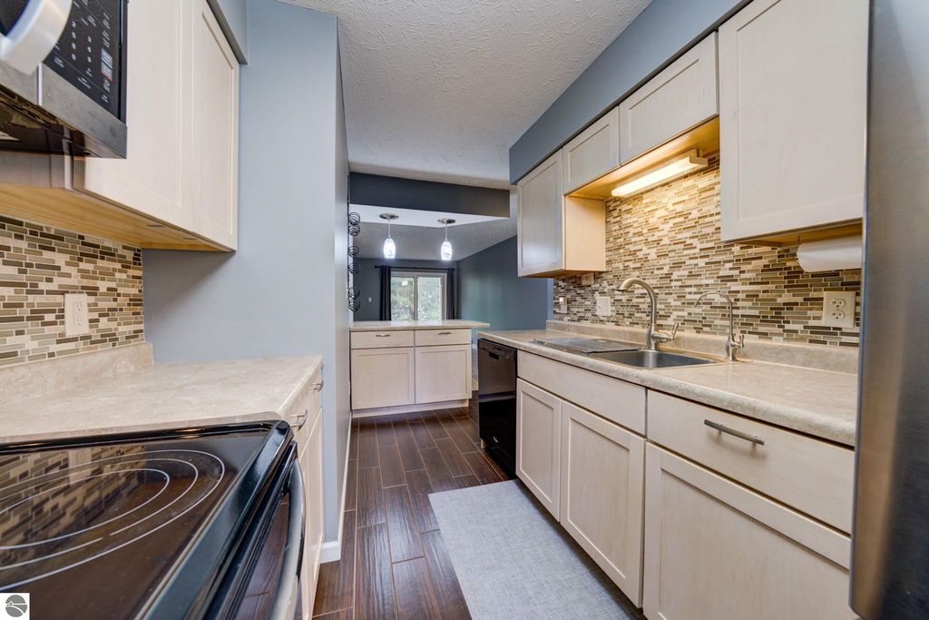 Image 16 of property listing at 2611 Green Meadows Drive, Traverse City, MI 49685