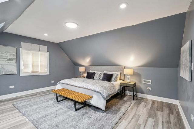 6748 S Wabash Avenue, Chicago, IL 60637