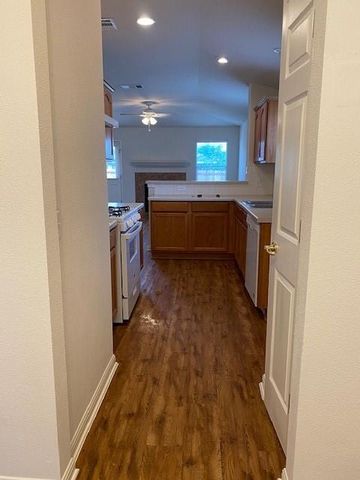 14301 Pebble Run PATH, Manor, TX 78653