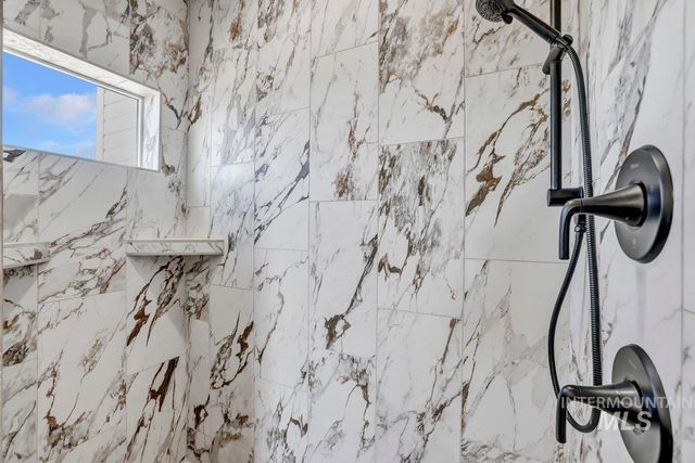 961 Gregory Way, Twin Falls, ID 83301