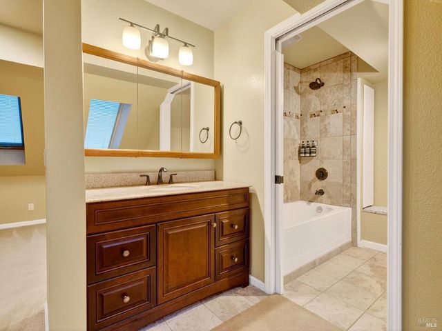 1290 Adobe Canyon Rd, Kenwood, CA 95452