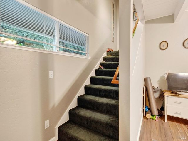 1290 Adobe Canyon Rd, Kenwood, CA 95452