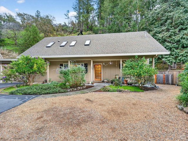 1290 Adobe Canyon Rd, Kenwood, CA 95452