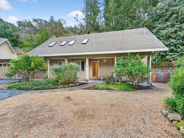 1290 Adobe Canyon Rd, Kenwood, CA 95452
