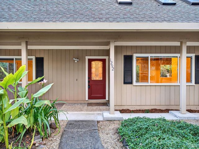 1290 Adobe Canyon Rd, Kenwood, CA 95452