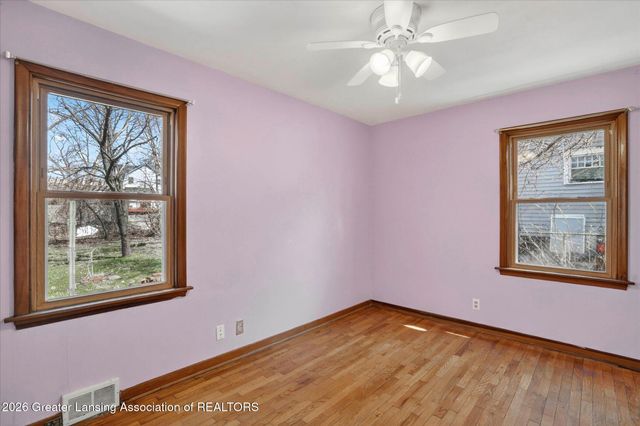 1031 Bement Street, Lansing, MI 48912