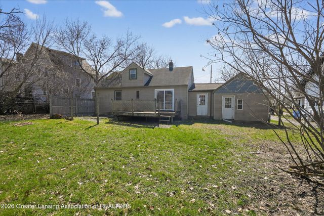 1031 Bement Street, Lansing, MI 48912