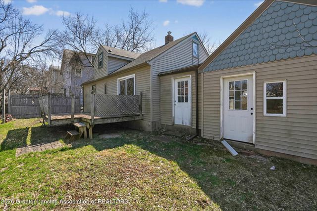 1031 Bement Street, Lansing, MI 48912