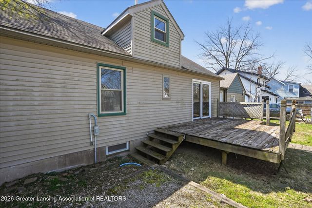 1031 Bement Street, Lansing, MI 48912