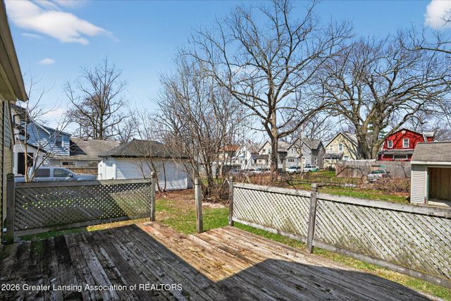 1031 Bement Street, Lansing, MI 48912