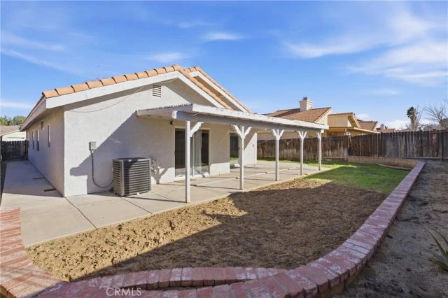 44919 Fenhold, Lancaster, CA 93535