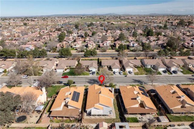 44919 Fenhold, Lancaster, CA 93535