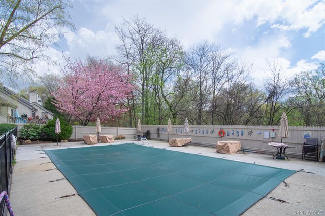 1501 Hunters Run, Dobbs Ferry, NY 10522