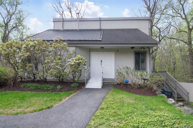 1501 Hunters Run, Dobbs Ferry, NY 10522