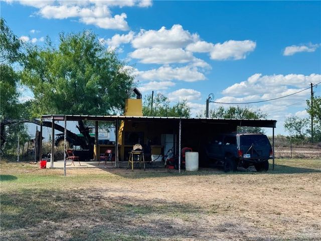 22417 Carrizales Service Road, Edinburg, TX 78542