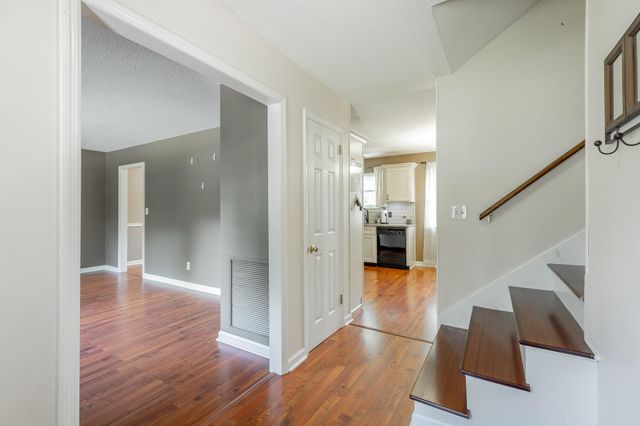 9329 Charbar Circle, Chattanooga, TN 37421