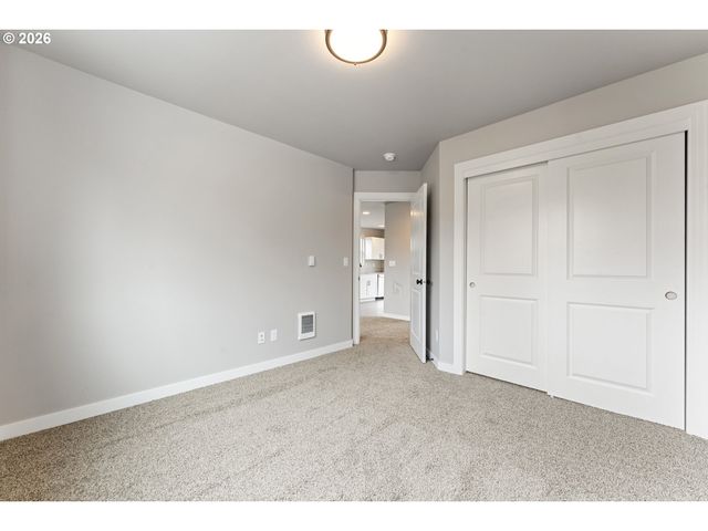 5373 FAITH Ave, Salem, OR 97305