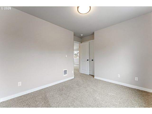 5373 FAITH Ave, Salem, OR 97305